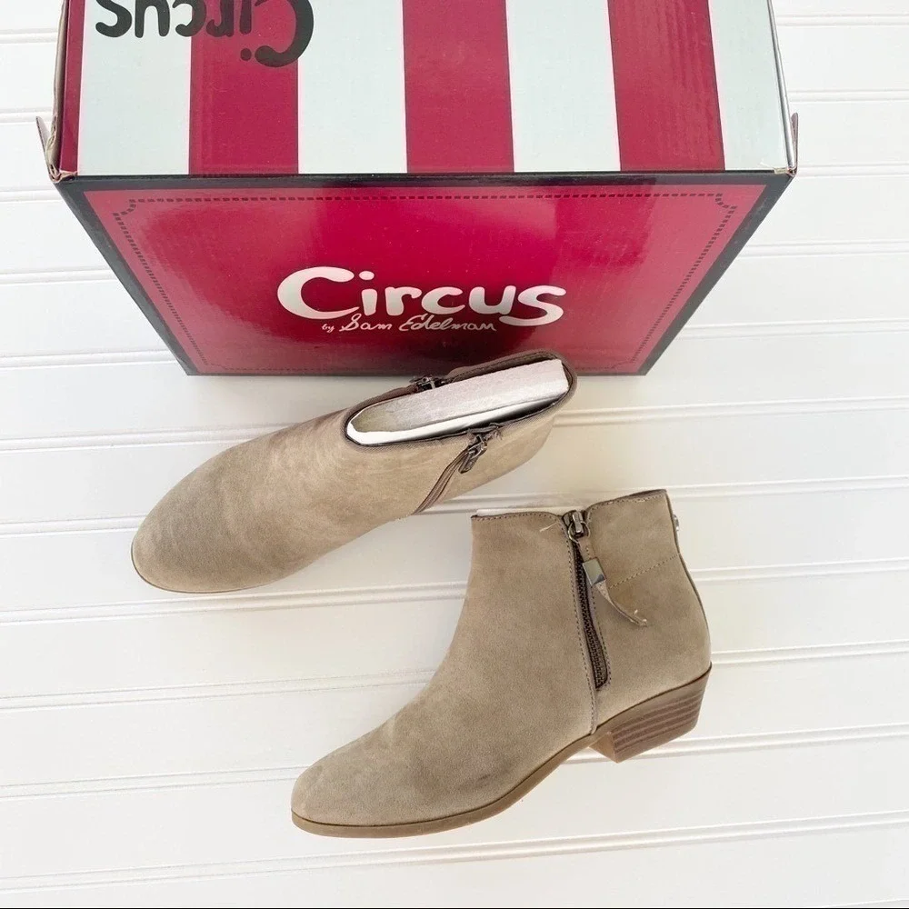 Circus by Sam Edelman Paula Hunter Booties Size 4 Putty Suede Ankle Boots New